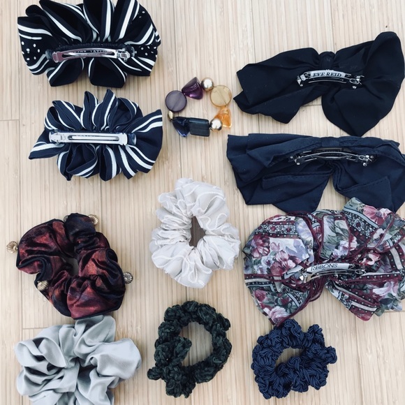 LUXURY HAIR ACCESSORIES LAFAYETTE PARIS $15 EACH - Picture 2 of 2